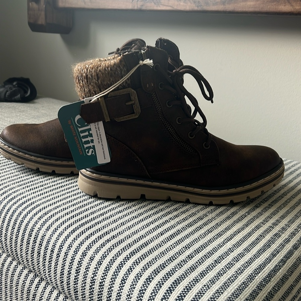 Women’s cliff boots
